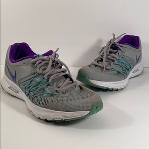Women’s Nike air relentless running shoes